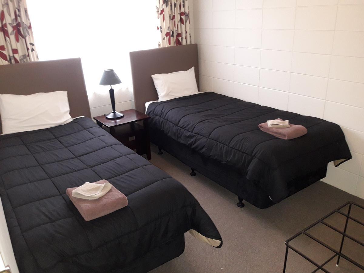 Motel Sierra ファンガレー エクステリア 写真